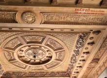 Trần gỗ cổ điển phòng khách - gỗ gõ đỏ