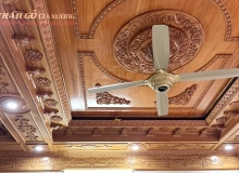 Trần gỗ phòng khách gỗ gõ đỏ